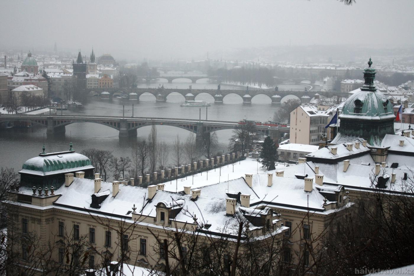 Прага, мосты в Тумане