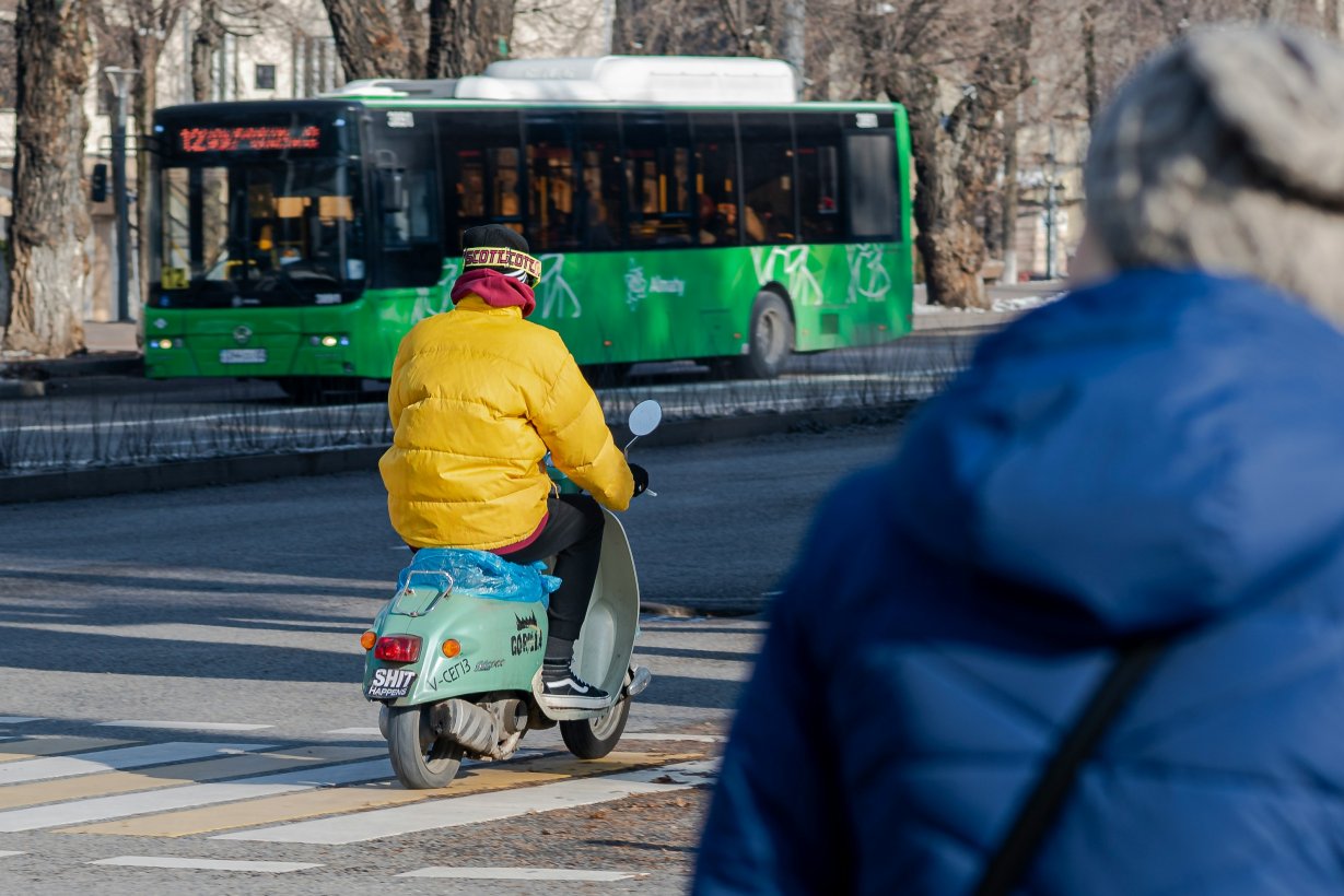 Общественный транспорт Алматы