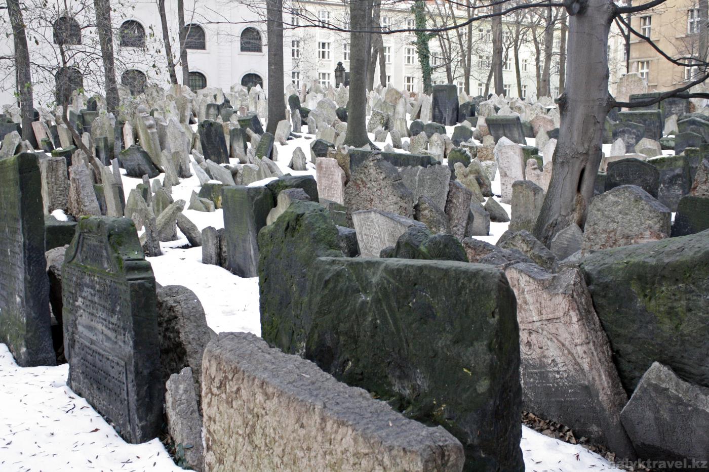 Еврейское кладбище в Праге